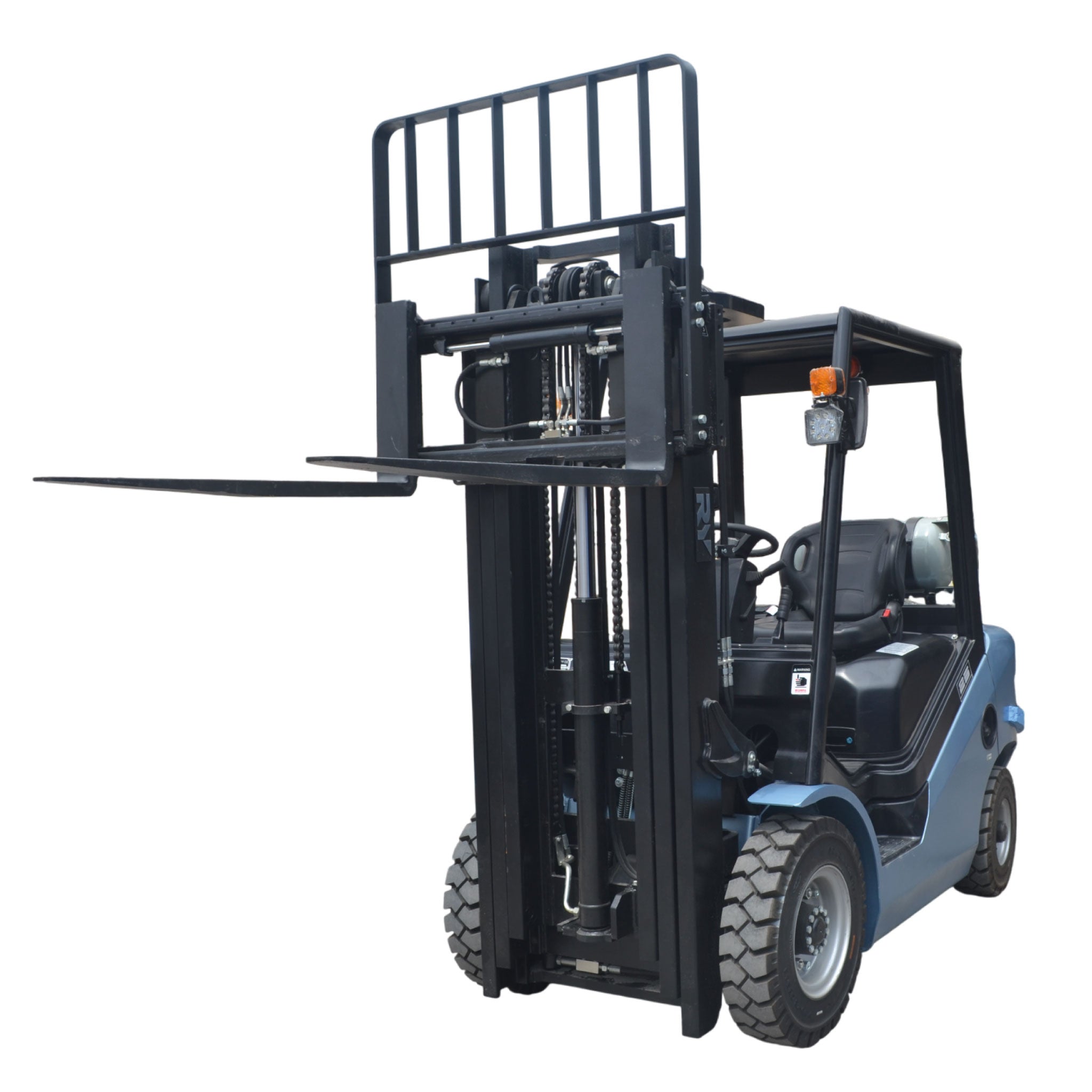 Montacargas McLane 2.5T Diesel Mitsubishi 4.5M